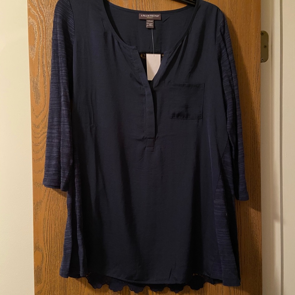 A Pea in The Pod maternity top